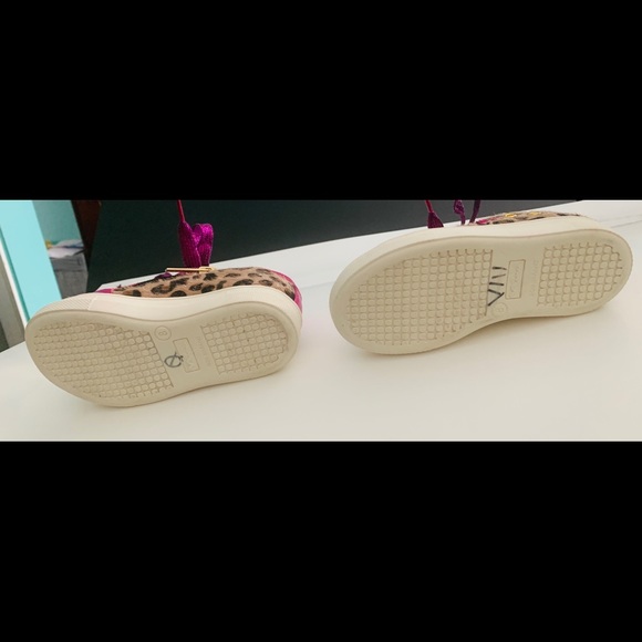 Nina Lizzet, New Without Tags, Girls Leopard Print Sneakers - Picture 5 of 5